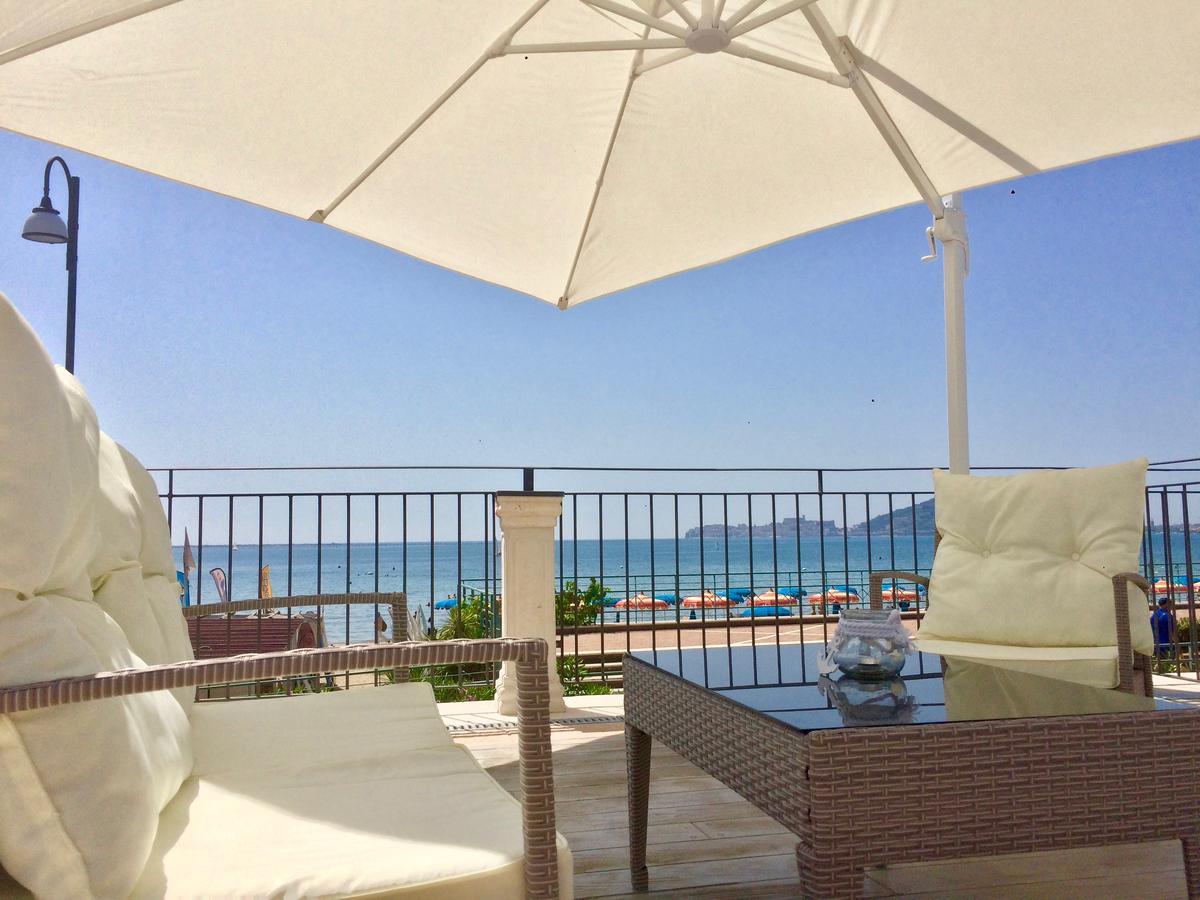 Klaton Beach Hotel Formia Zewnętrze zdjęcie