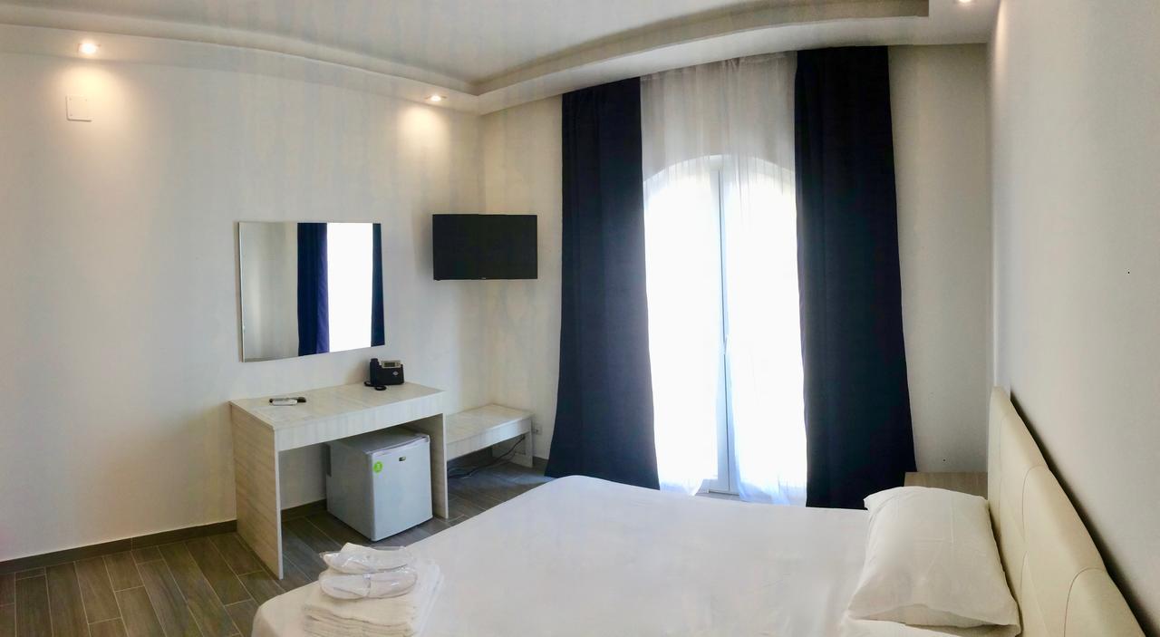 Klaton Beach Hotel Formia Zewnętrze zdjęcie