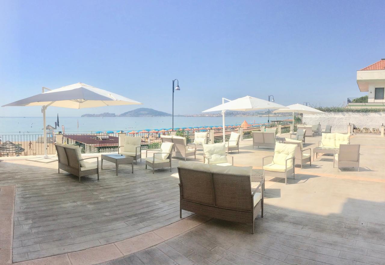 Klaton Beach Hotel Formia Zewnętrze zdjęcie